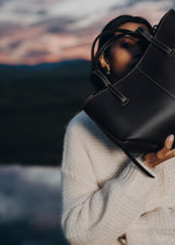 https://cdn.shopify.com/s/files/1/1005/6587/7067/files/17_Cyme_Mini_Surpiqures-12632000x2800px_c1e4910b-7f22-4994-8419-5ada8ff76ea1.jpg?v=1775509149