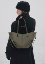 https://cdn.shopify.com/s/files/1/1005/6587/7067/files/3_c1953ef4-16c6-45e2-8ab9-c276df5d273f.jpg?v=1775509135