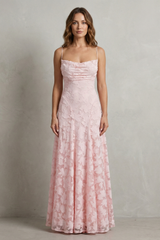 Flori - Vestido largo floral en relieve
