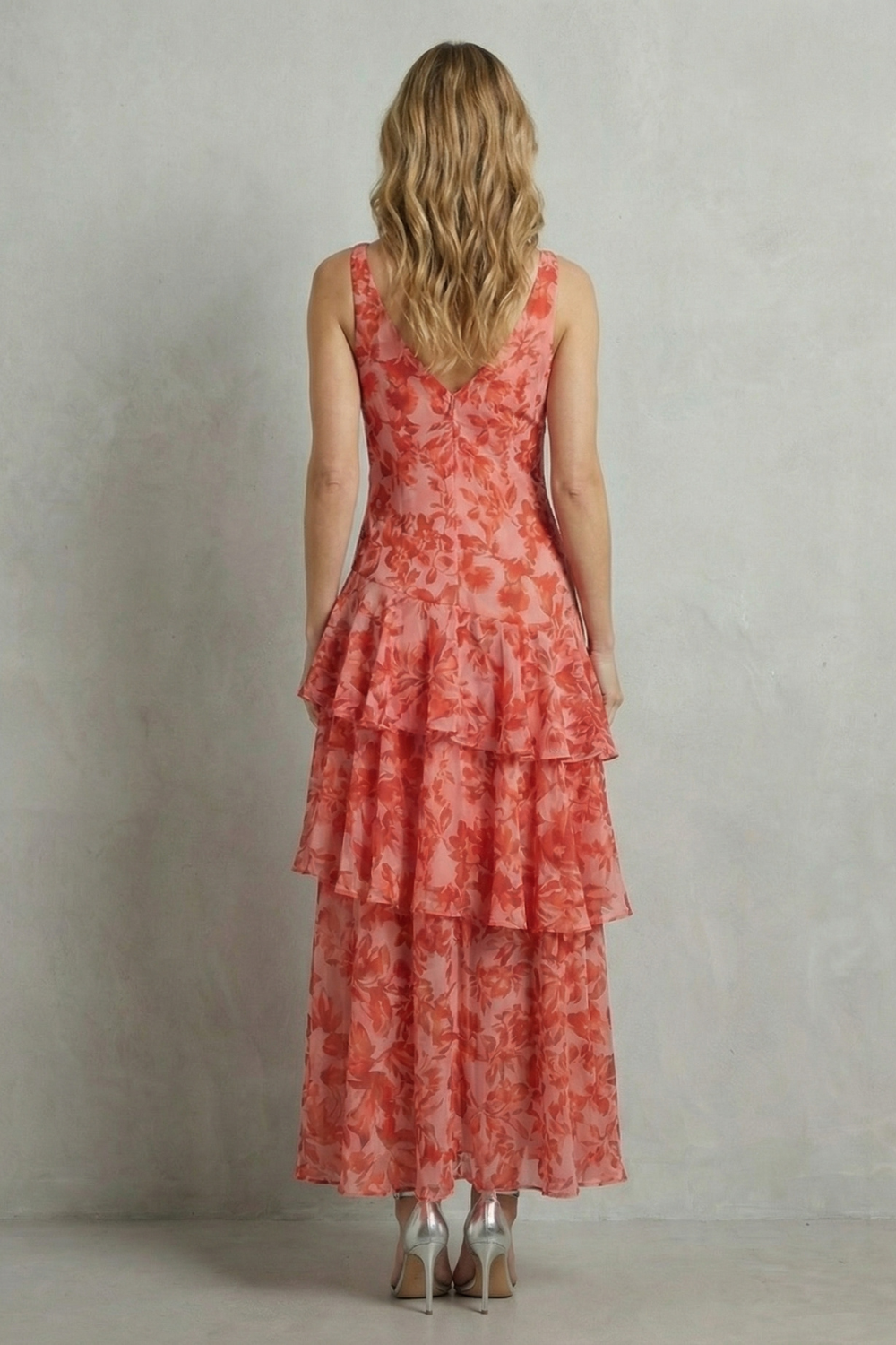 Violeta - Vestido largo de gasa con capas